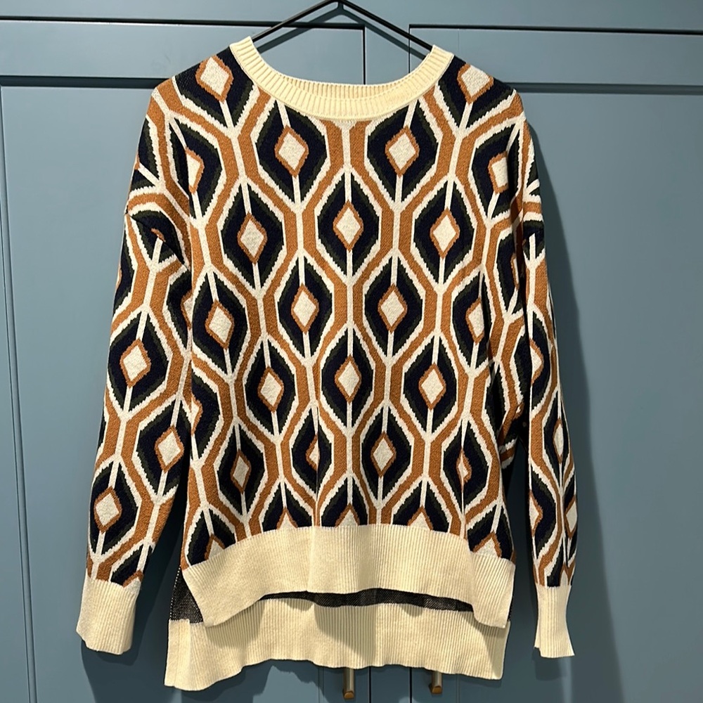 DR2 Cream and Brown Crew Neck Sweater with Geometric Pattern